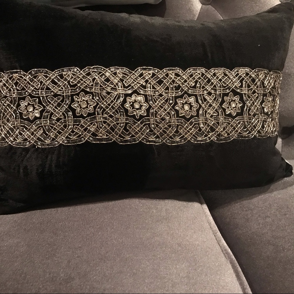 Throw pillows
